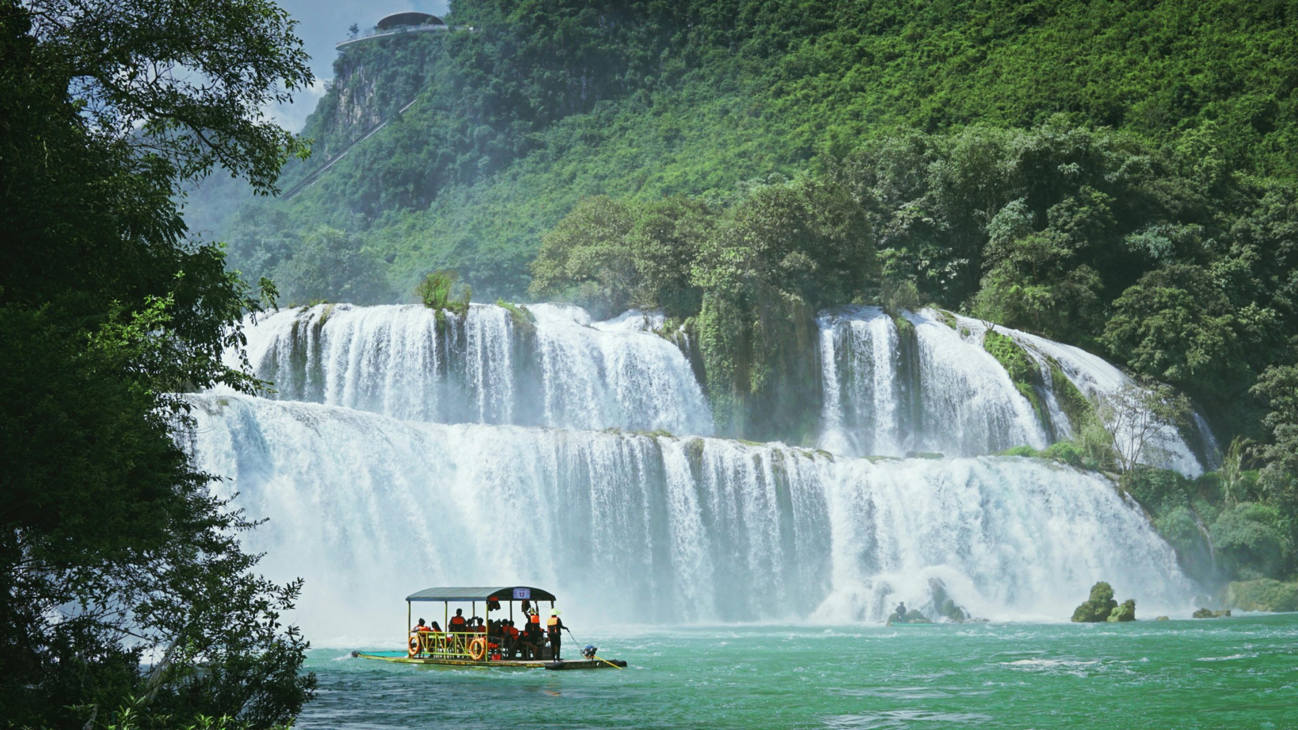 Stunning Cao Bang Loop – 3D2N